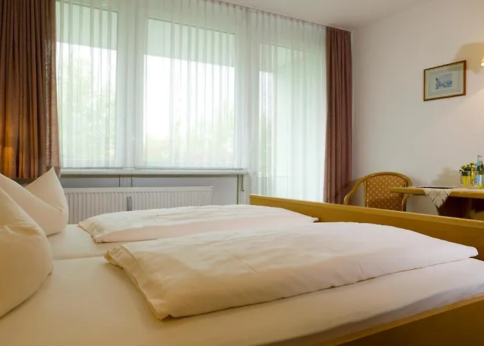 Zentral-hotel فندق